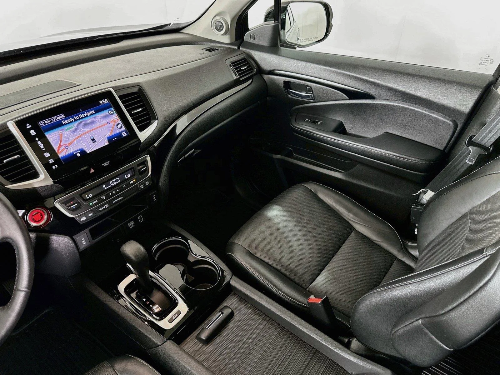 Used 2019 Crystal Black Pearl Honda RTL-E image 26
