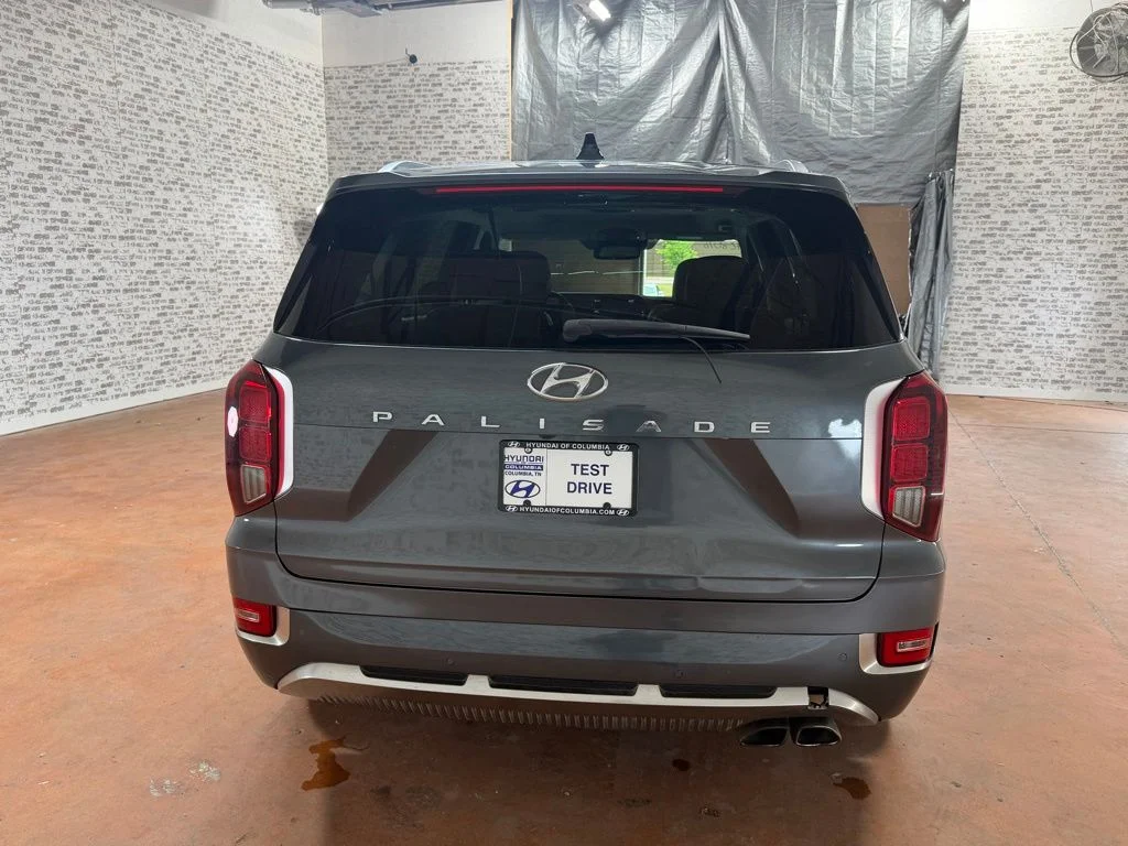 Used 2022 Gray Hyundai Calligraphy image 5