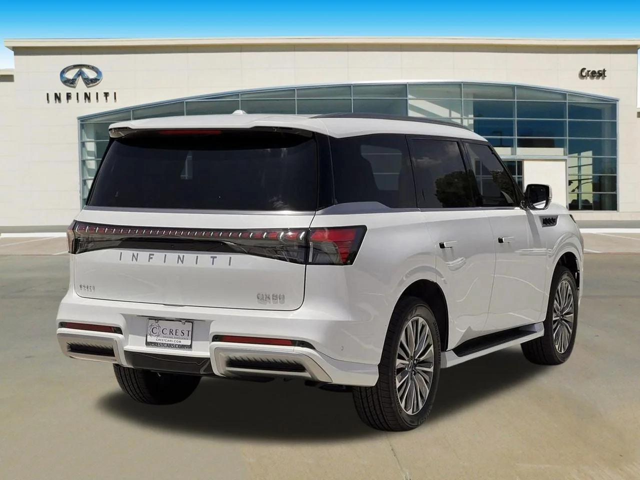 New 2027 RADIANT WHITE INFINITI Luxe 2WD image 3