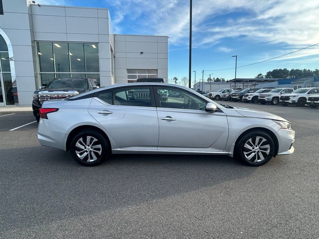 Used 2020 Nissan Altima S with VIN 1N4BL4BWXLN320707 for sale in Franklin, VA