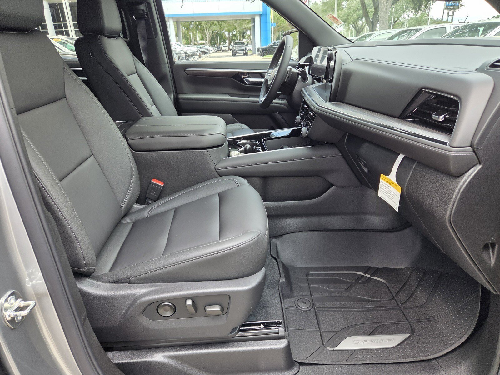 2026 Chevrolet Tahoe LT - Photo 12