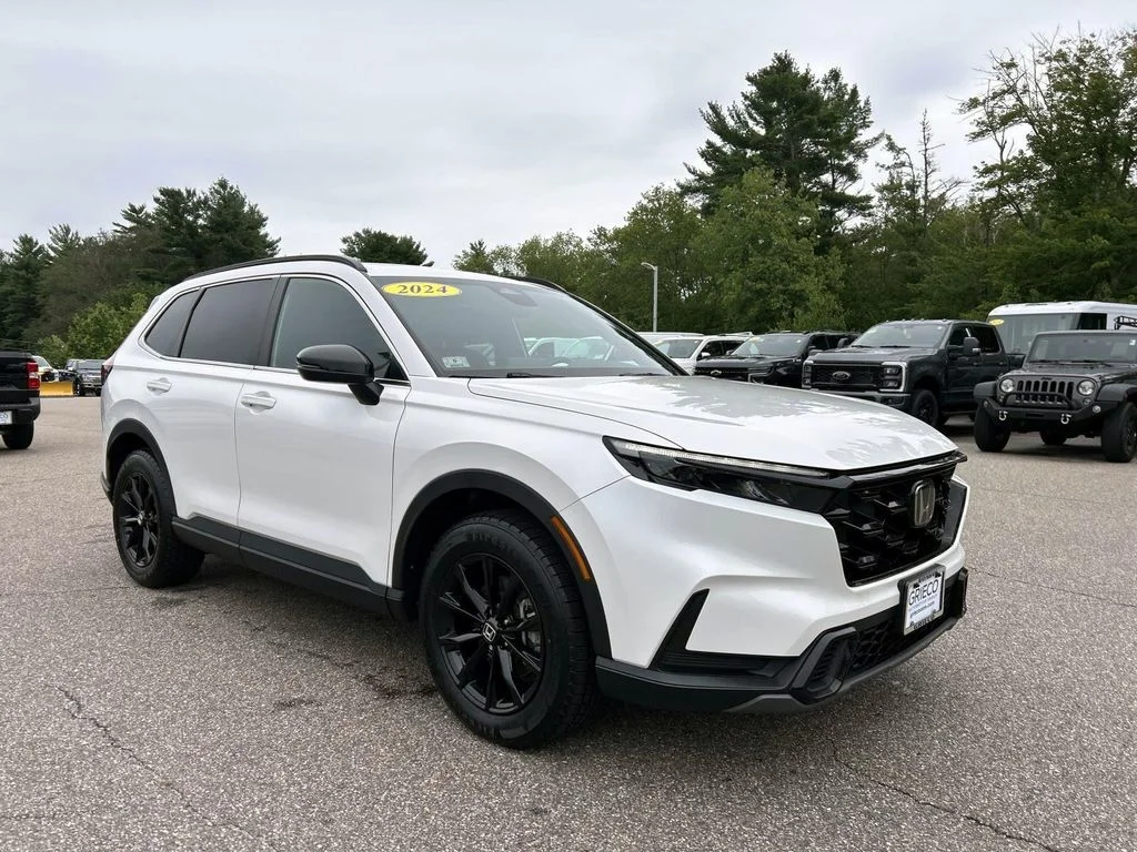 Used 2024 White Honda Sport image 1