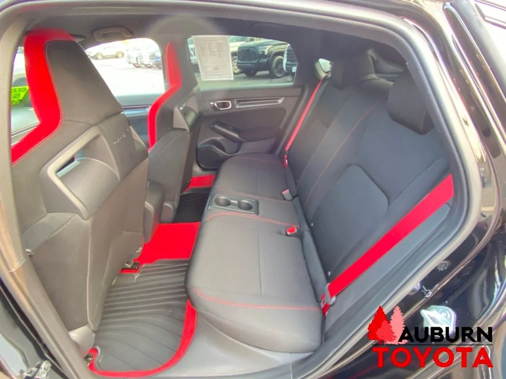 Used 2023  Honda  image 22
