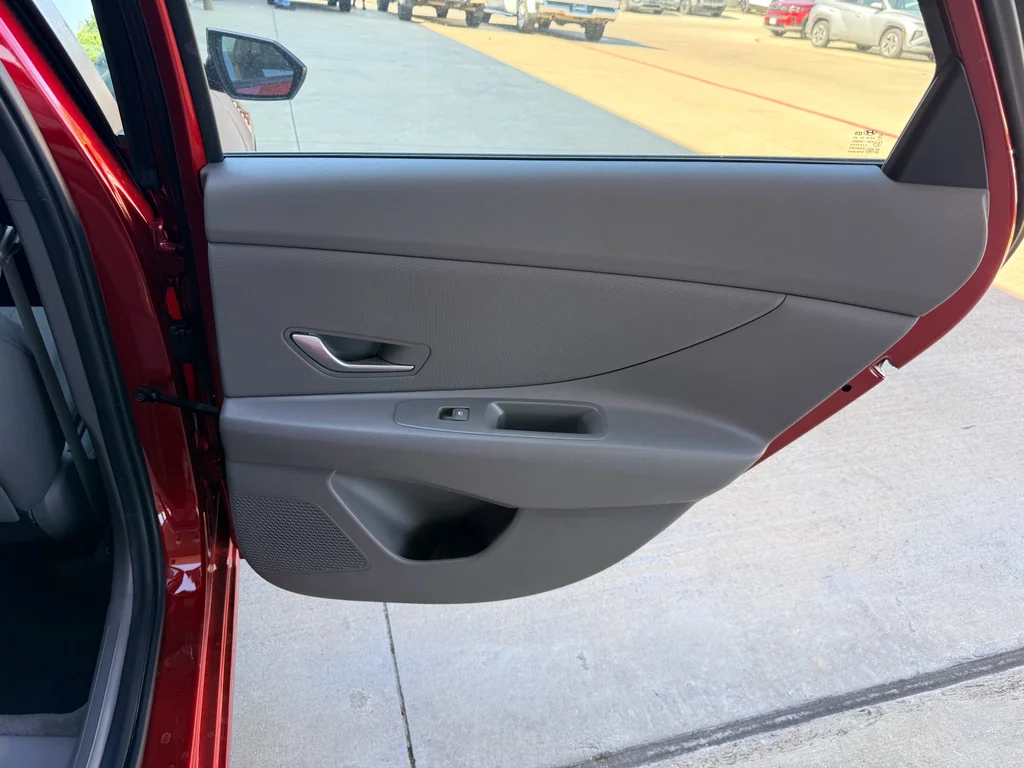 Used 2024 Ultimate Red Hyundai SE image 24