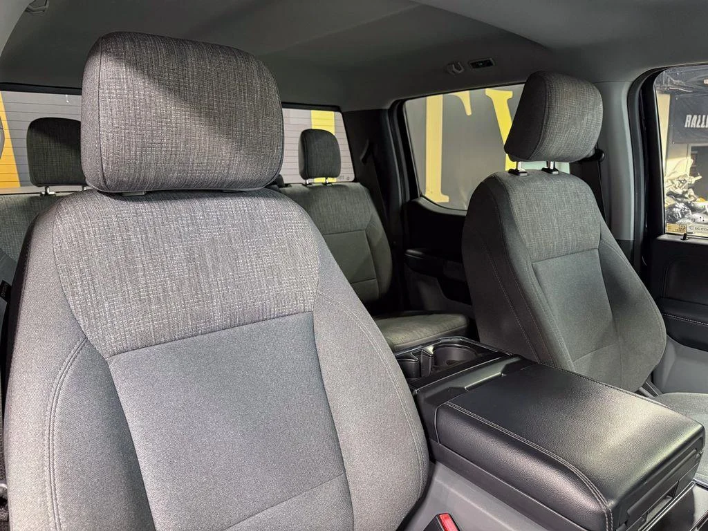 Used 2022 Antimatter Blue Metallic Ford XLT image 29