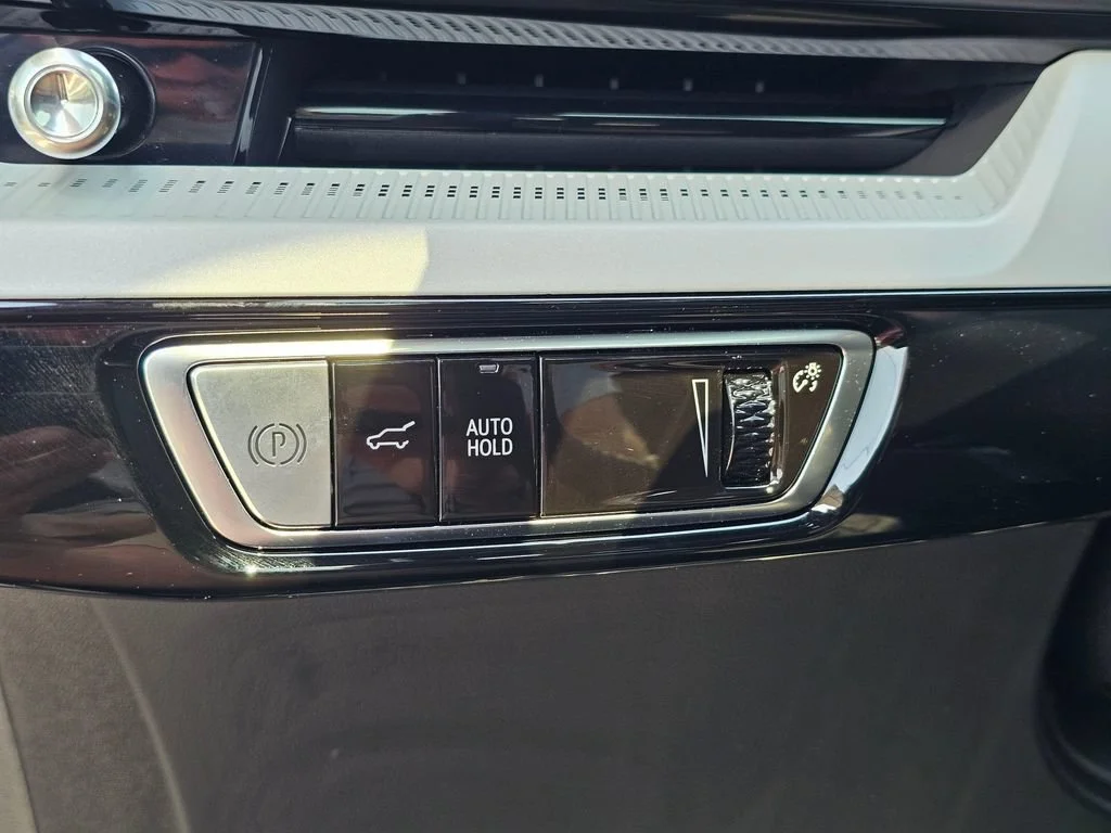 Certified Used 2026 Celestial Metallic Cadillac Premium Luxury image 24