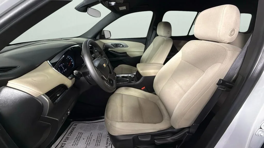 Used 2023 Summit White Chevrolet LS image 12