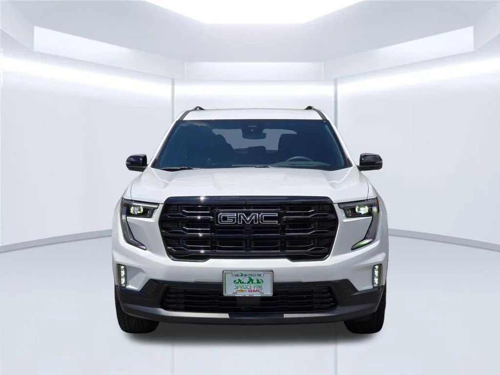 New 2026 White GMC Elevation image 17