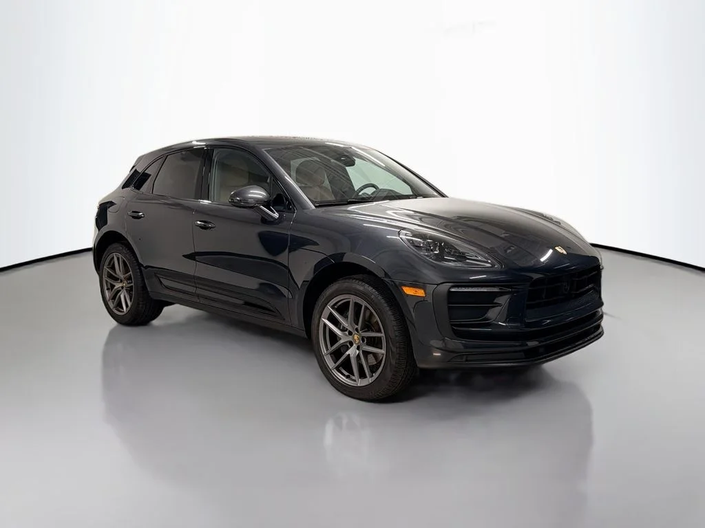 Used 2026  Porsche  image 7