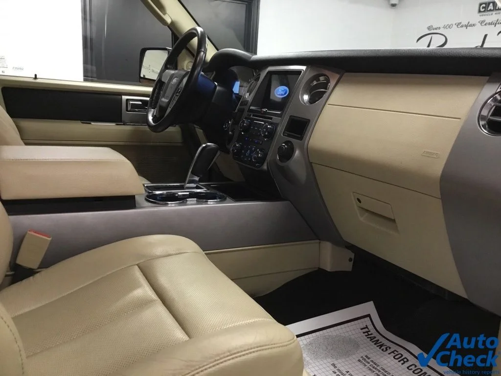 Used 2017 White Ford Limited image 40