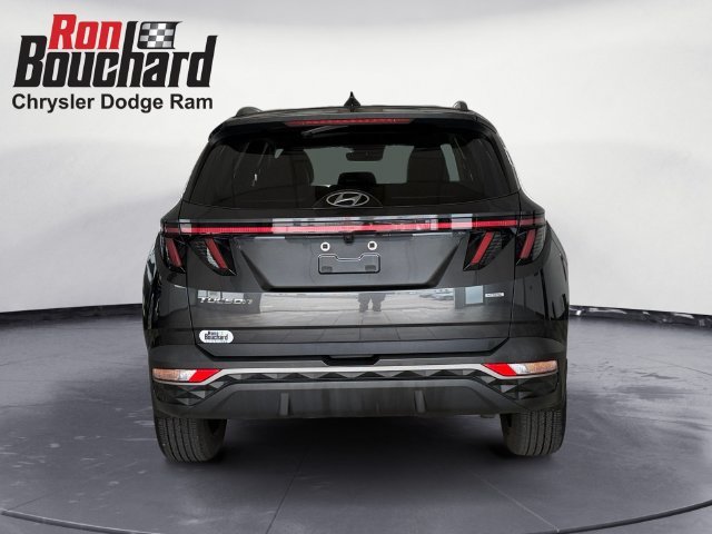 Used 2023 Gray Hyundai SEL image 3