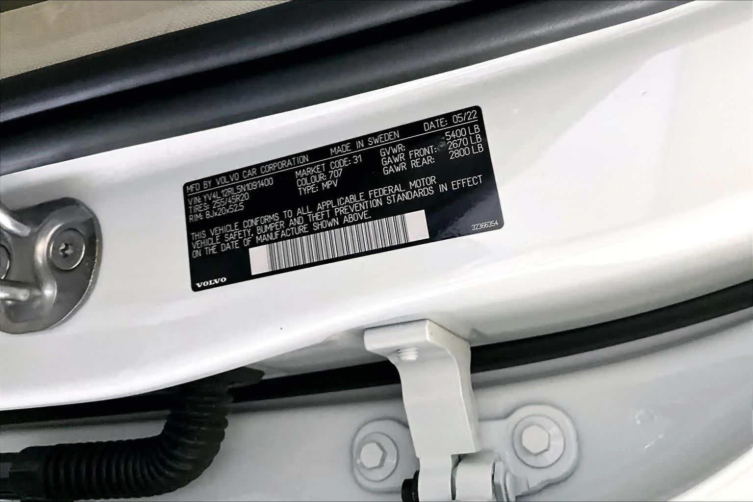 Used 2022 Crystal White Metallic Volvo Inscription image 31