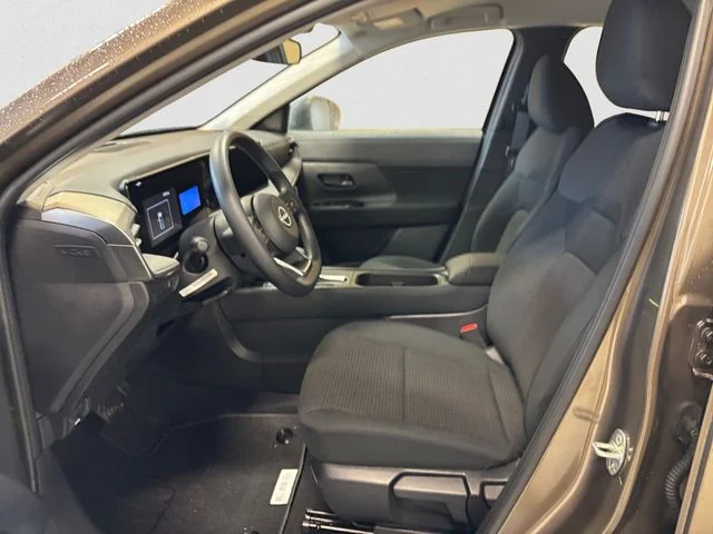 New 2026 Brown Nissan S image 10