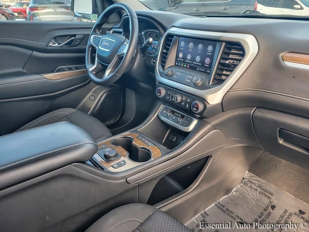 2022 GMC ACADIA - Image 23