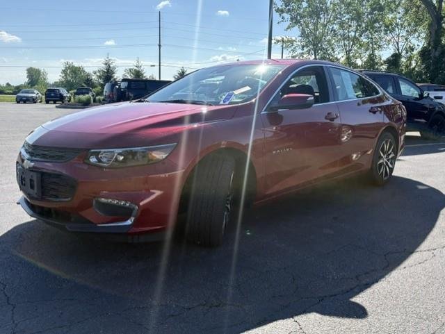 Used 2018 Cajun Red Tintcoat Chevrolet LT image 3