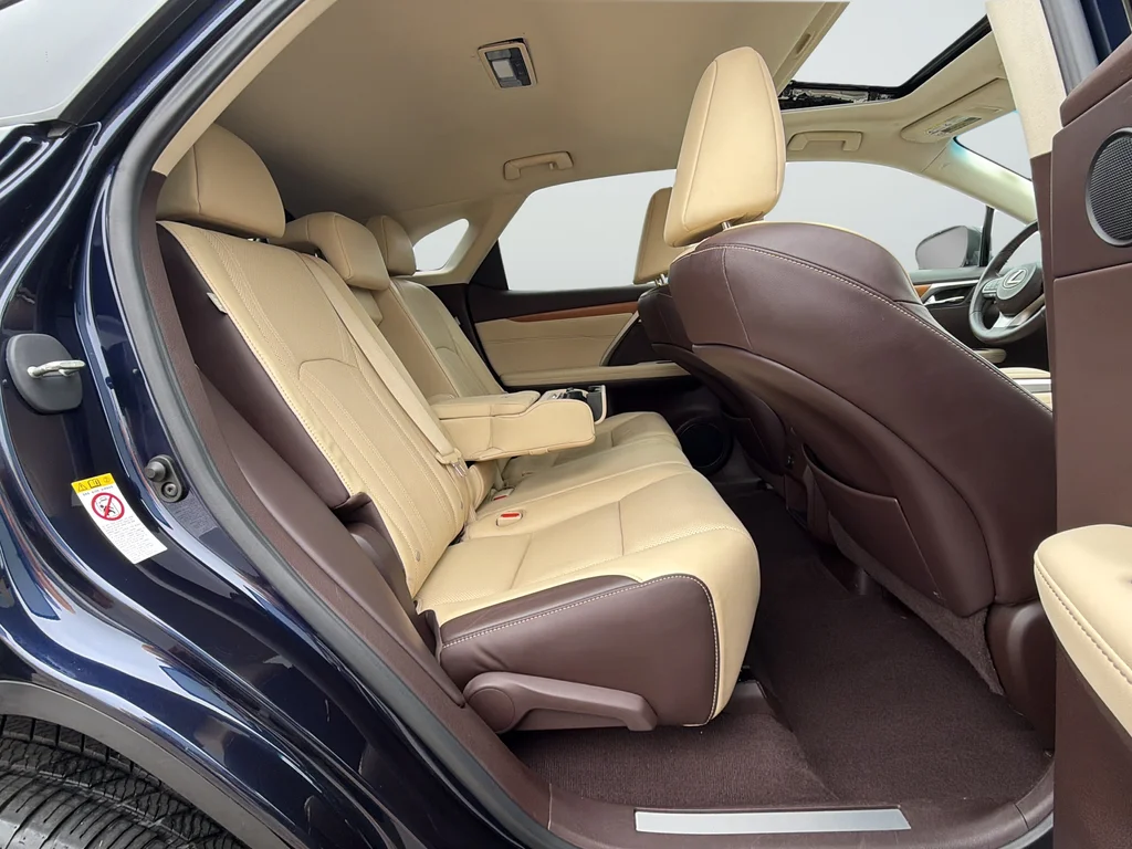Used 2016 Blue Lexus 350 image 25
