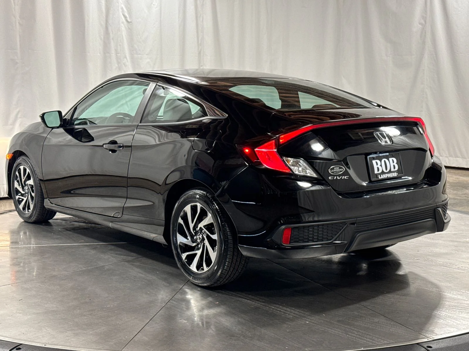 Used 2018  Honda LX-P image 9