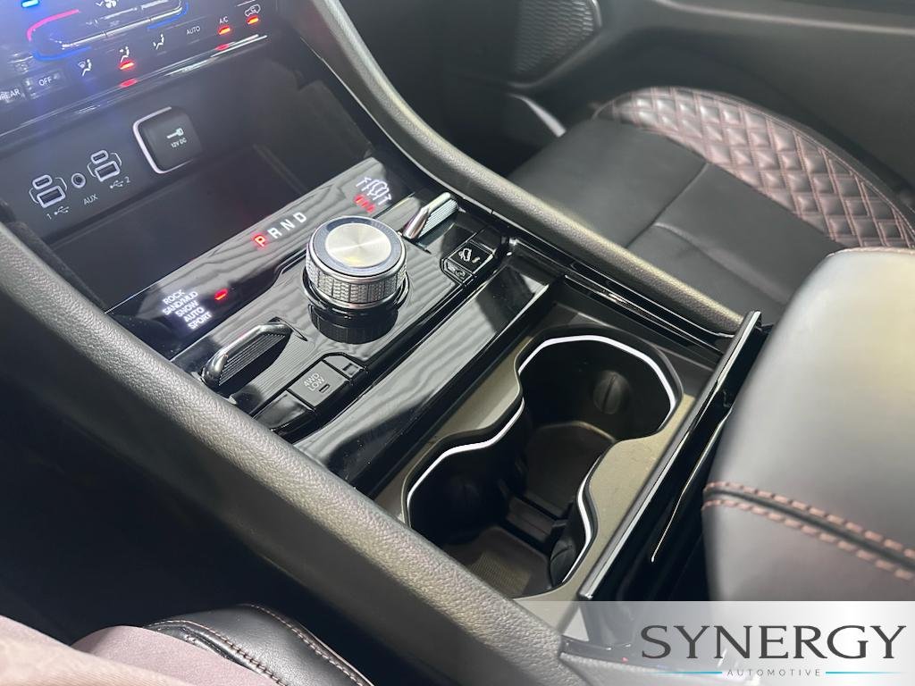 Used 2022 Silver Zynith Jeep Summit image 13