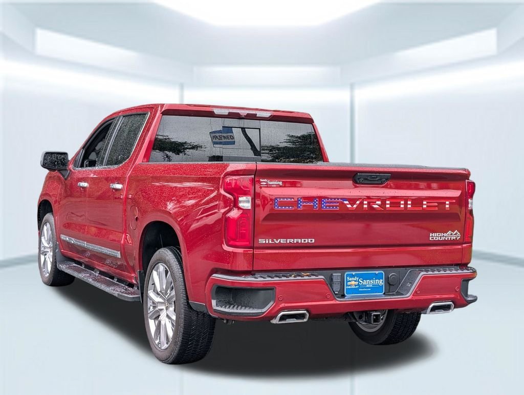 Used 2023 Red Chevrolet High Country image 3