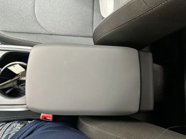 New 2026 Snow White Pearl Kia LXS image 22