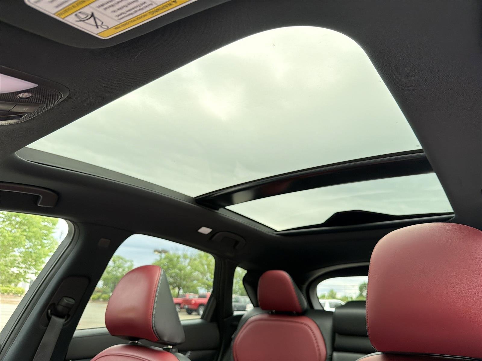 Used 2023 Radiant White INFINITI SPORT image 18