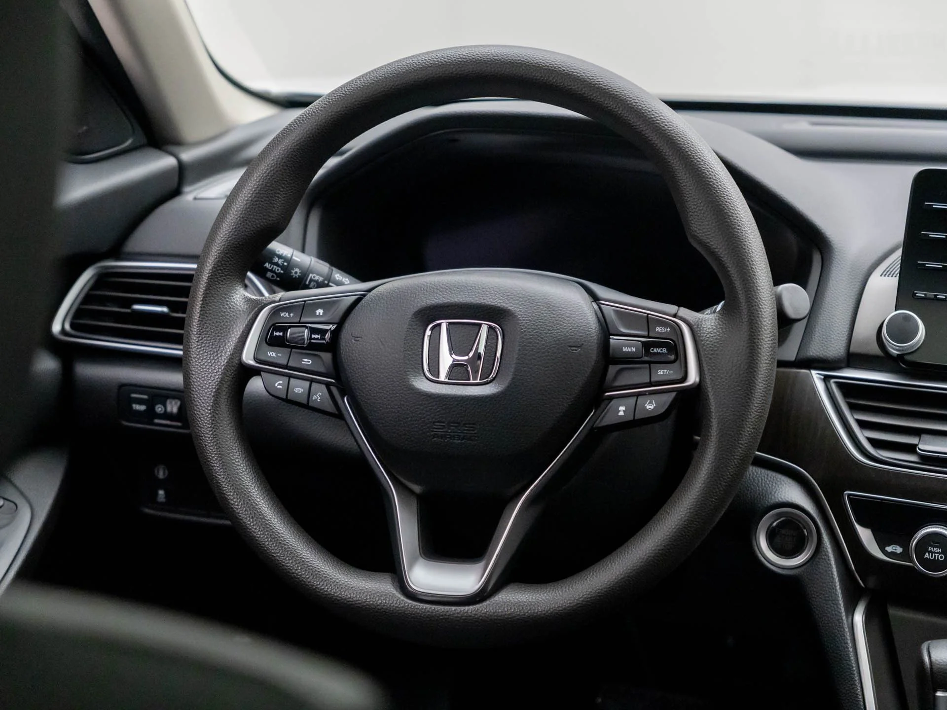 Used 2018  Honda EX image 10