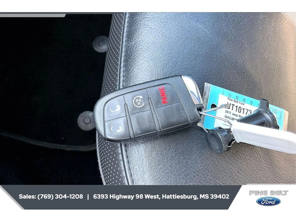 Certified Used 2017 Anvil Jeep Limited image 9