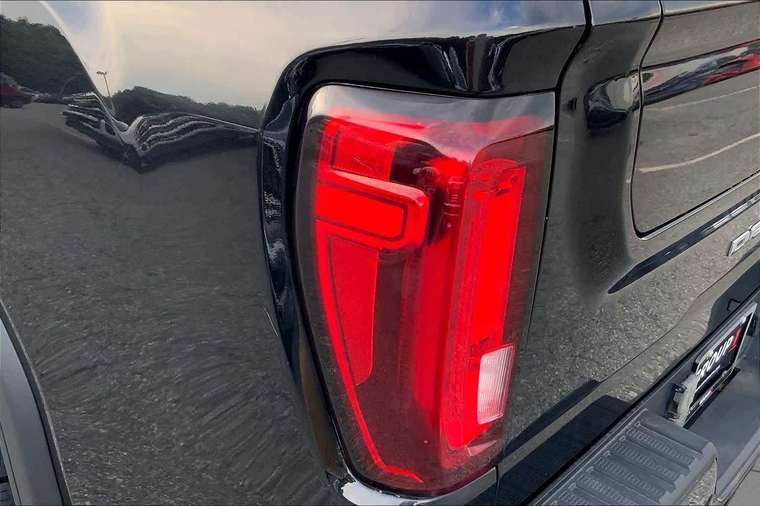 Used 2022 Ebony Twilight Metallic GMC Denali image 25