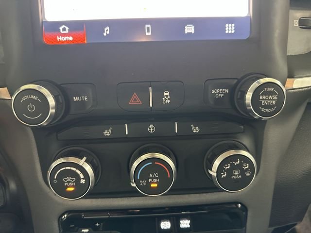 Used 2022 White Ram Big Horn image 21