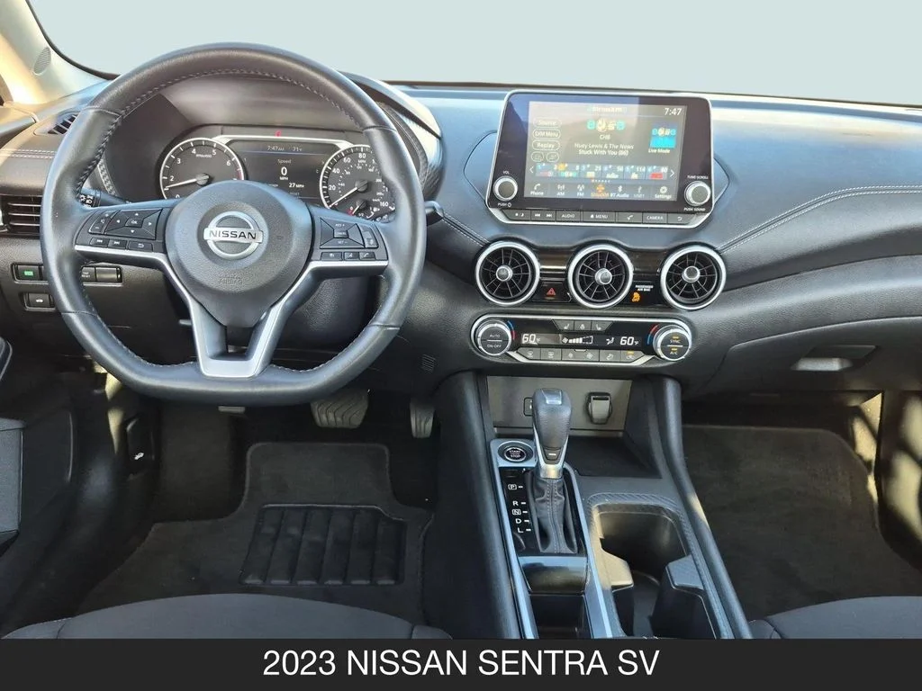 Used 2023 Gray Nissan SV image 13