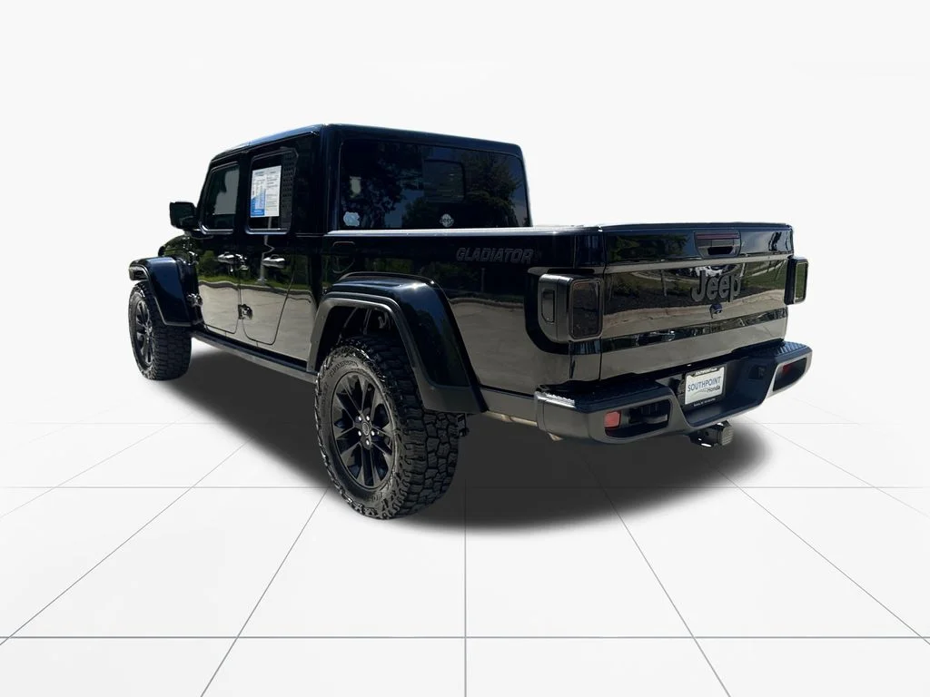 Used 2025 Black Clearcoat Jeep Nighthawk image 6