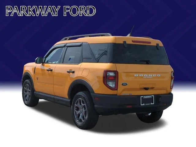 Used 2023 Orange Ford Badlands image 3
