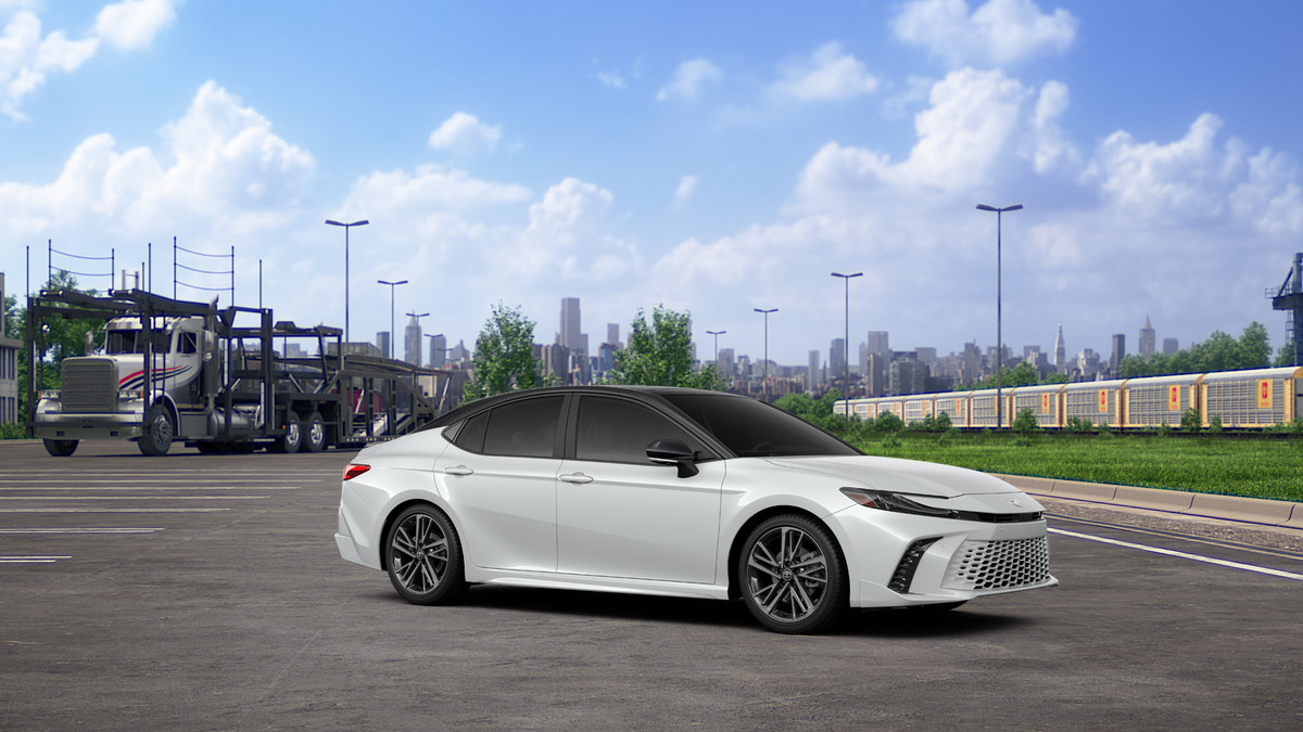 New 2027 Wind Chill Pearl with Midnight Black Metallic roof Toyota XSE image 14
