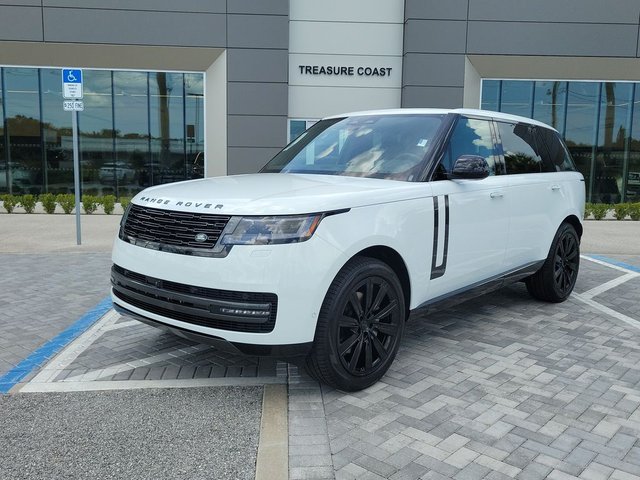 2026 Land Rover Range Rover SE
