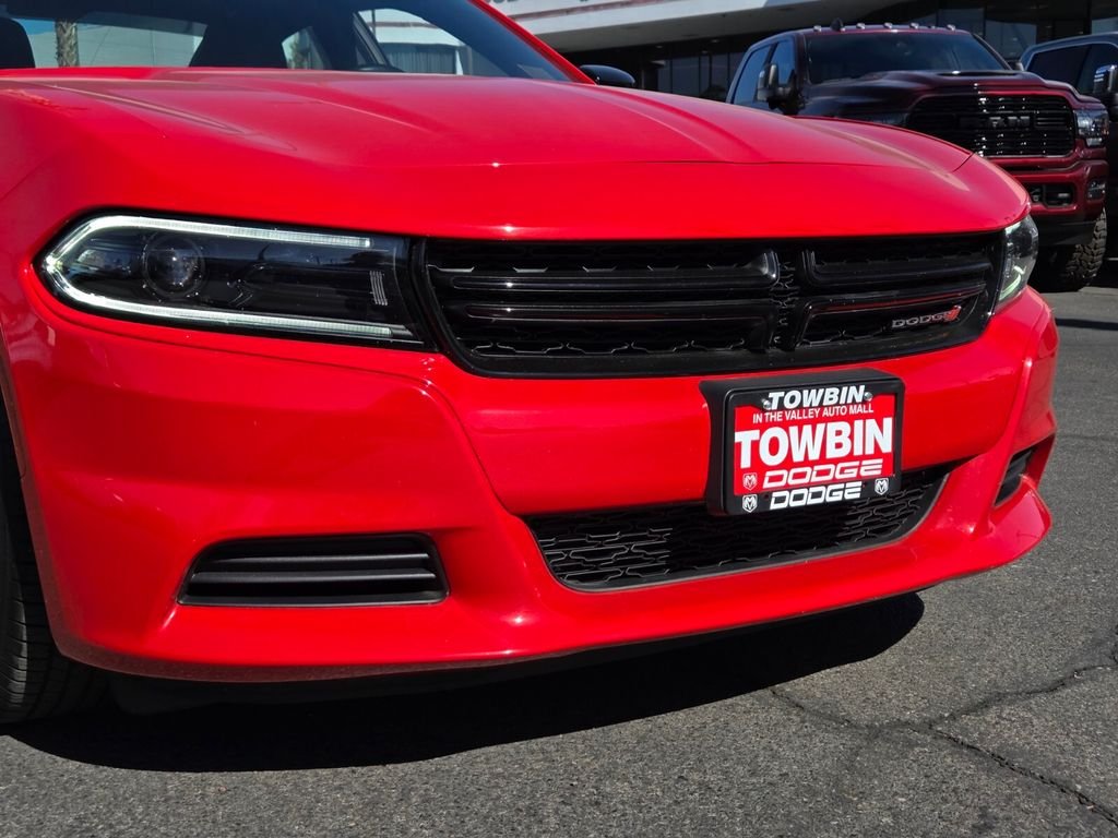 Used 2023 Red Dodge SXT image 8
