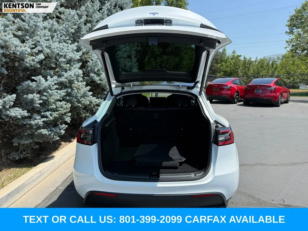Used 2023 White Tesla Long Range image 30