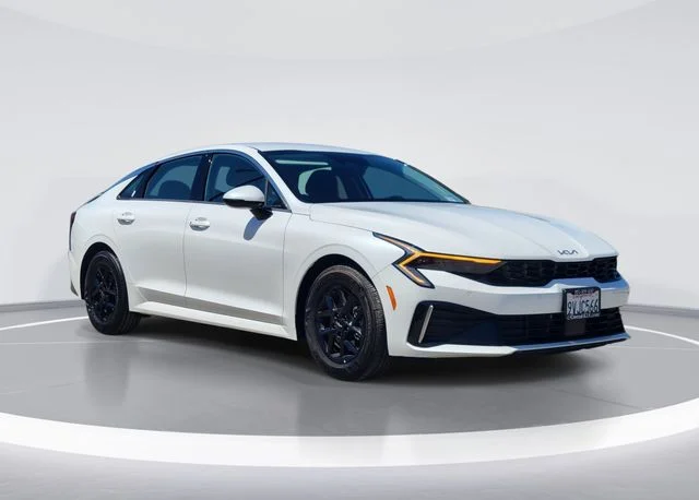 2025 Kia Optima LXS FWD's photo