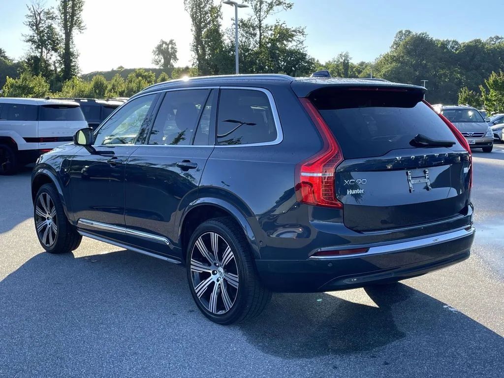 Certified Used 2023 Denim Blue Volvo Plus image 26