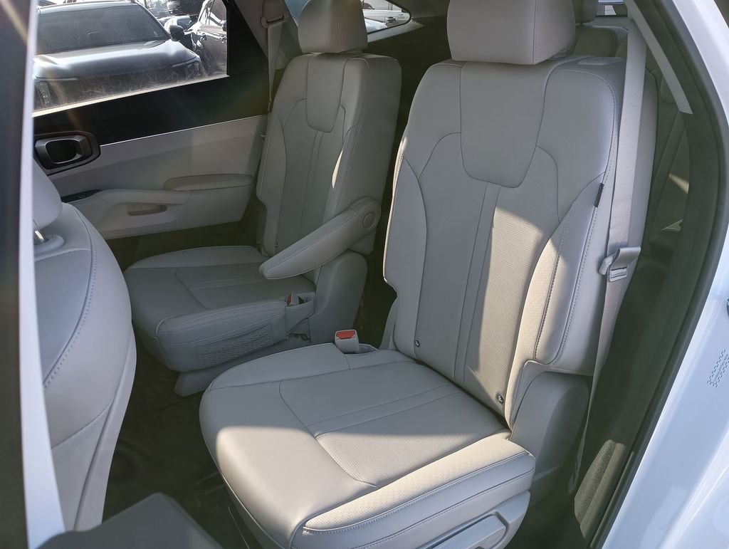 New 2026 Glacial White Pearl Kia X-Line EX AWD image 29