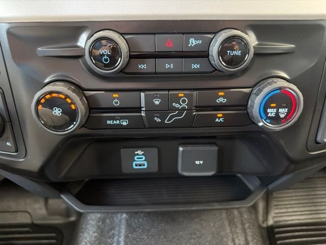 New 2026 Oxford White Ford F-350® XL image 40