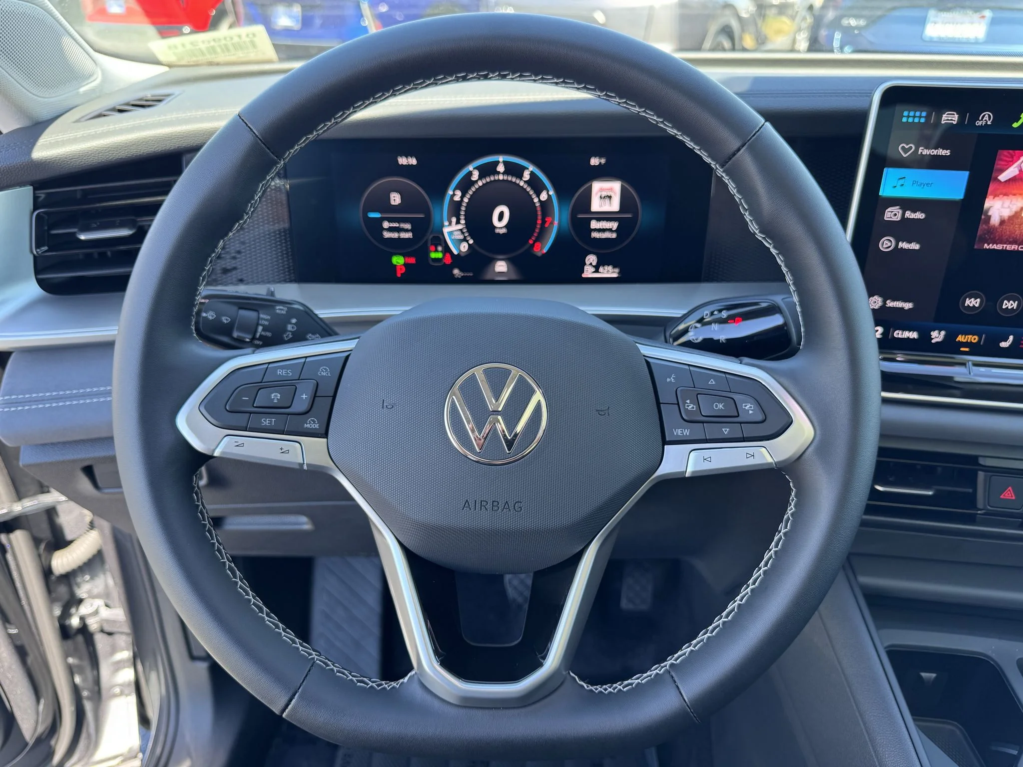 Used 2026 Platinum Gray Metallic Volkswagen SE image 18
