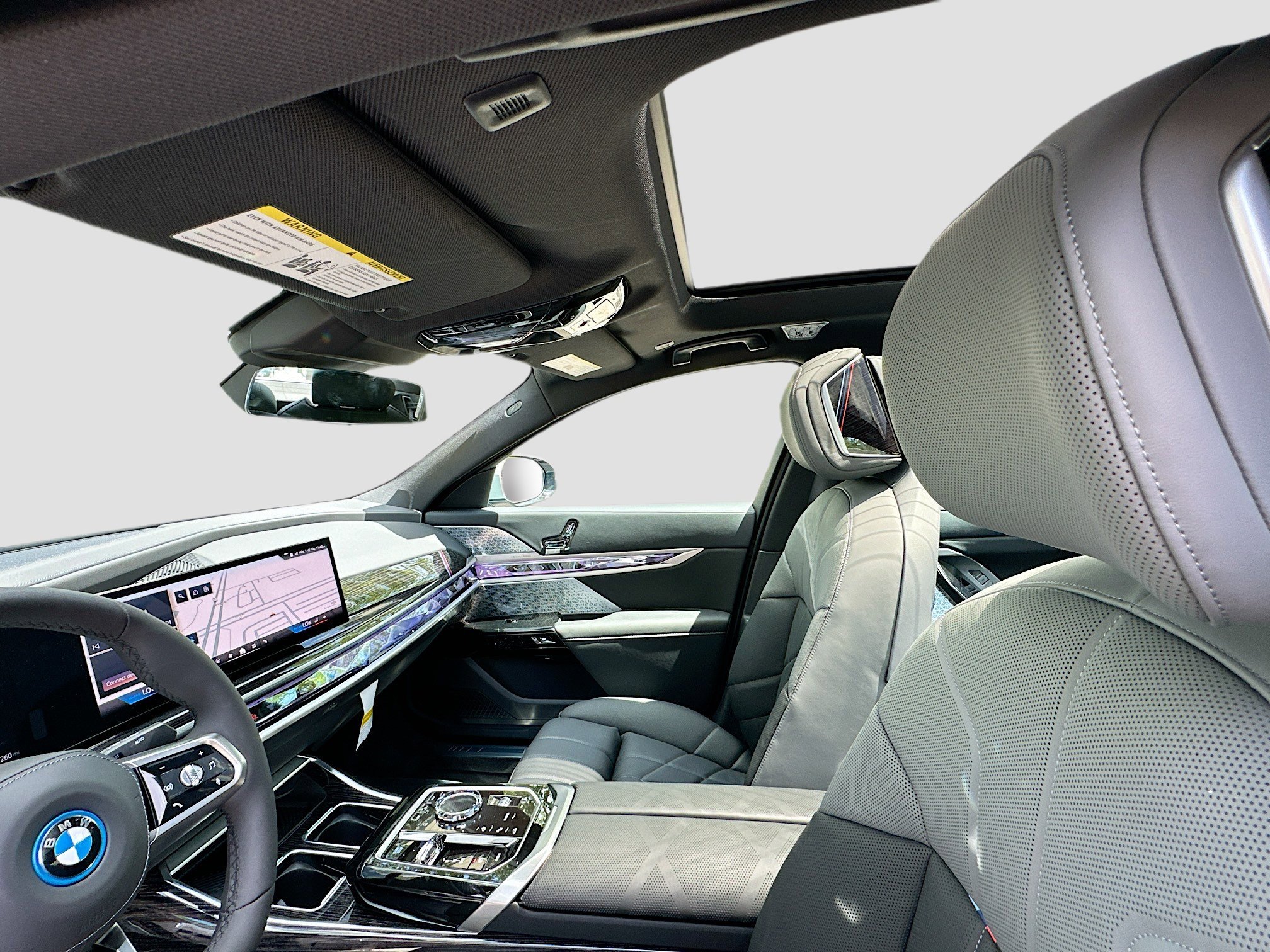 2025 BMW i7 60 - Photo 17