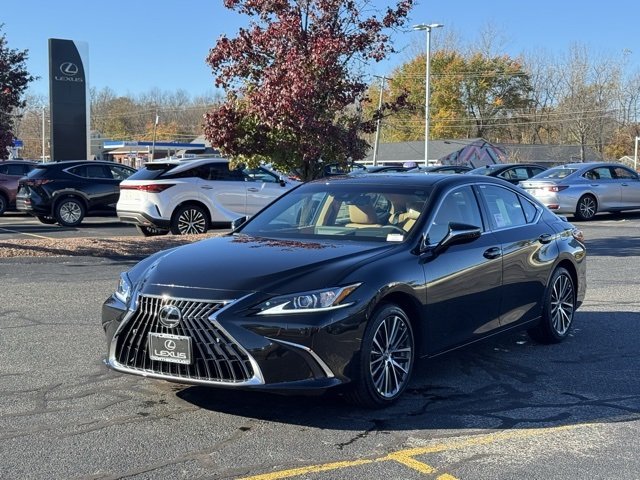 2025 Lexus ES