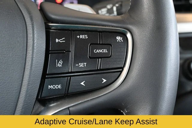 Used 2019 Silver Lexus 350 Ultra Luxury image 28