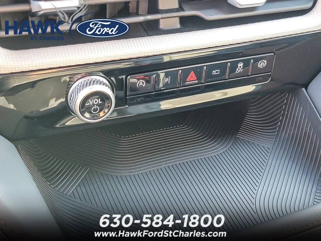 New 2027 Carbonized Gray Metallic Ford 4DR 4WD ACTIVE image 16