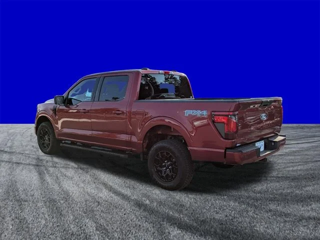 New 2026 Ruby Red Metallic Tinted Clearcoat Ford XLT image 5