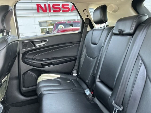 Used 2017 Red Ford Titanium image 20