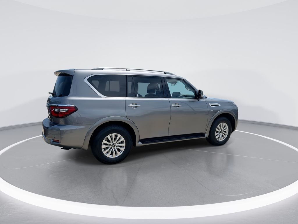 Used 2022 Gray Nissan SV image 8