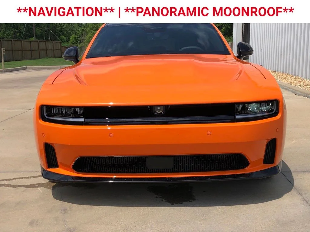 Used 2025 Dodge Charger Daytona R/T with VIN 2C3CDBCK0SR564318 for sale in Navasota, TX