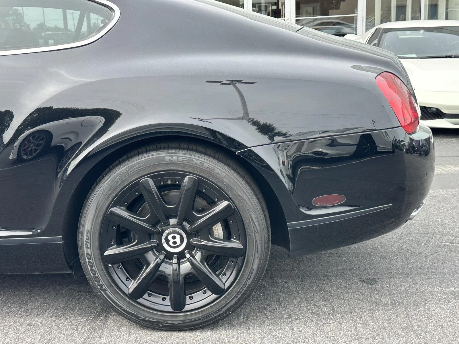 Used 2005 Beluga Bentley GT image 37